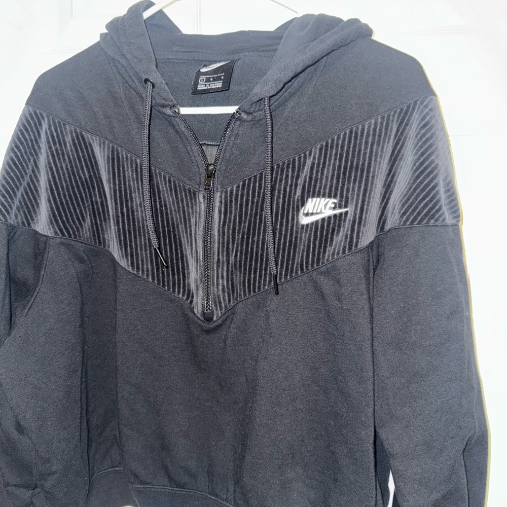 Nike Women's Black Zip-Up Sweater